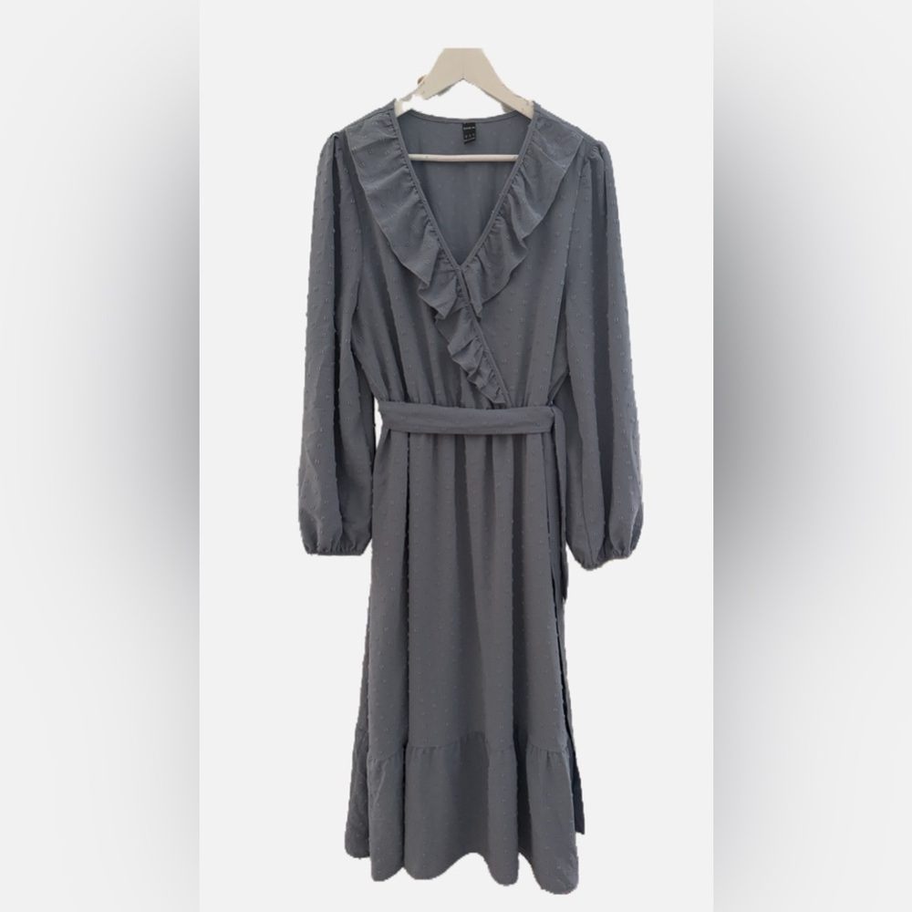 Elegant Gray Ruffle Wrap Dress